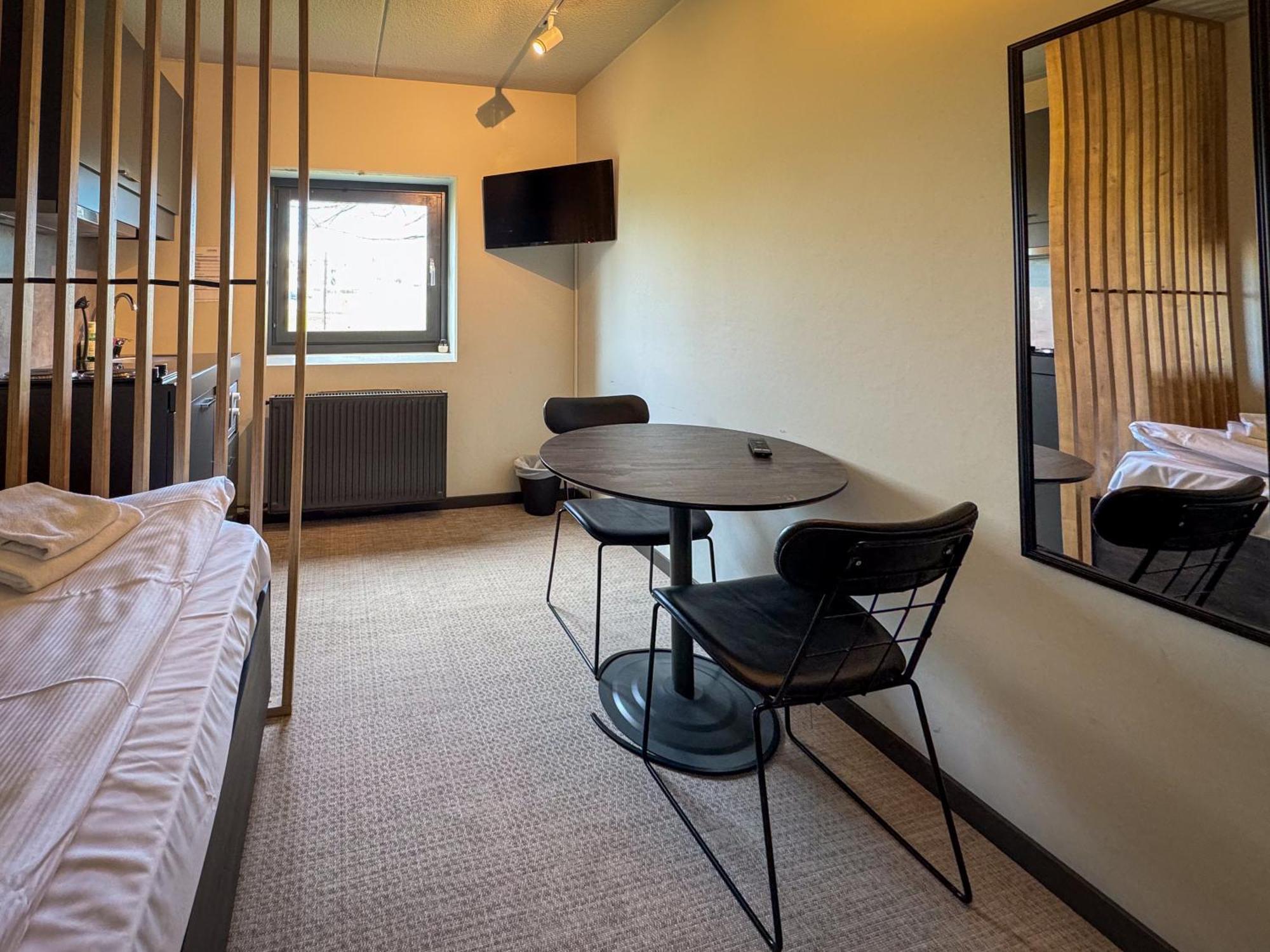 Joenkoeping Hotel Apartments Εξωτερικό φωτογραφία