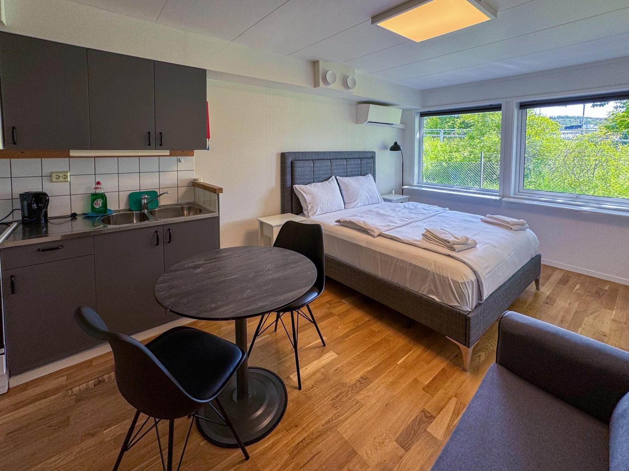 Joenkoeping Hotel Apartments Εξωτερικό φωτογραφία